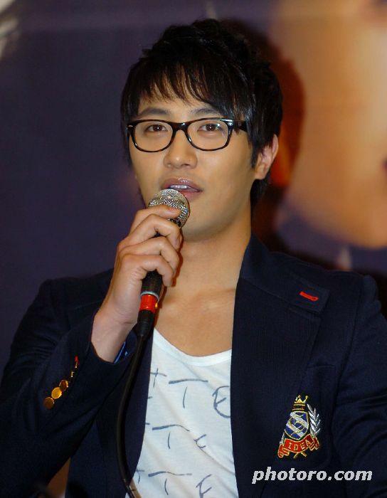 http://www.fjsenfa.cn/pics/default/download/60b8c1a7400cfbdc52bddc3427516e1e.jpg