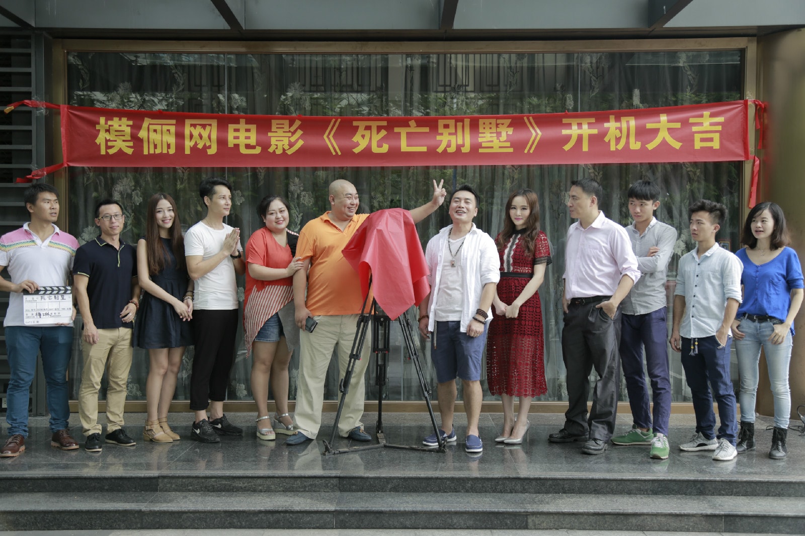 http://www.fjsenfa.cn/pics/default/download/62d3f3ef7a80265ade8915e3f65ee731.jpg