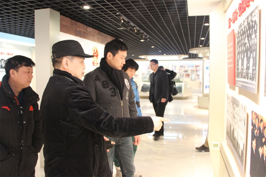 http://www.fjsenfa.cn/pics/default/download/64a3/9adbeb6e01b06f16e6bde73e81ca.jpg