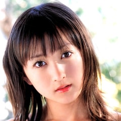 小松彩夏