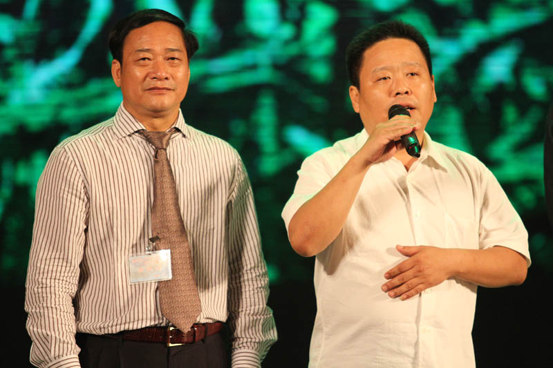 http://www.fjsenfa.cn/pics/default/download/6a00d2eab17150fb9bd87f8ef9b3eb28.jpg