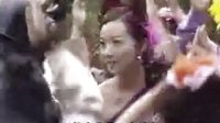 喜氣洋洋豬八戒韓雪和老妖共舞