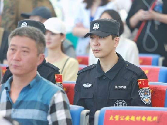http://www.fjsenfa.cn/pics/default/download/6bac/ab9aa609c9a9ea9a52034a7ca5f5.jpg