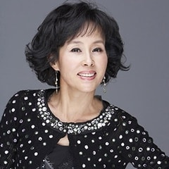 李鏡珍?