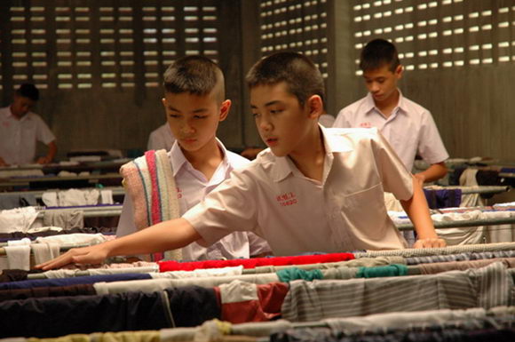 http://www.fjsenfa.cn/pics/default/download/6ddbe68c7508e9de410e6fd431dfd10c.jpg