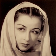 八千草薰Kaoru Yachigusa