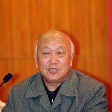 靳根戌