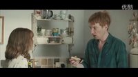 時空戀旅人 片段1:Put some pants on