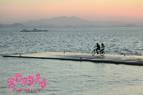 http://www.fjsenfa.cn/pics/default/download/75ab8a1c7d4cc45b280209f2364b3184.jpg