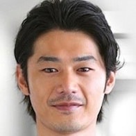 平山廣行?