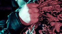 《我該怎么辦》曝國際版預告片
