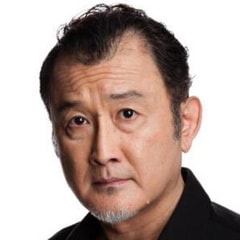 吉田鋼太郎