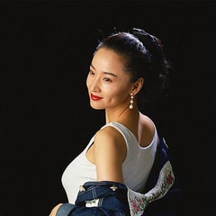 于莉?