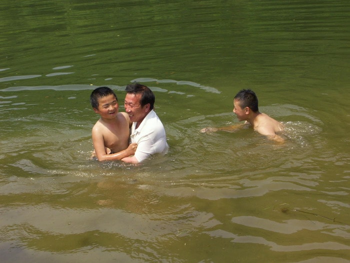 http://www.fjsenfa.cn/pics/default/download/81cd4c5530ddd5a5a00b89baffda6f84.jpg