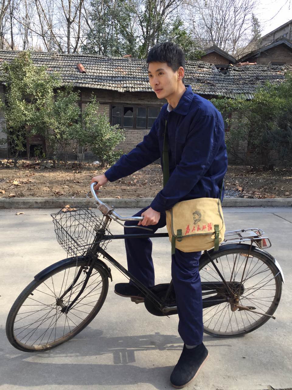 http://www.fjsenfa.cn/pics/default/download/81da/56bfd3c1e03fe06d4f5d17933ed6.jpg