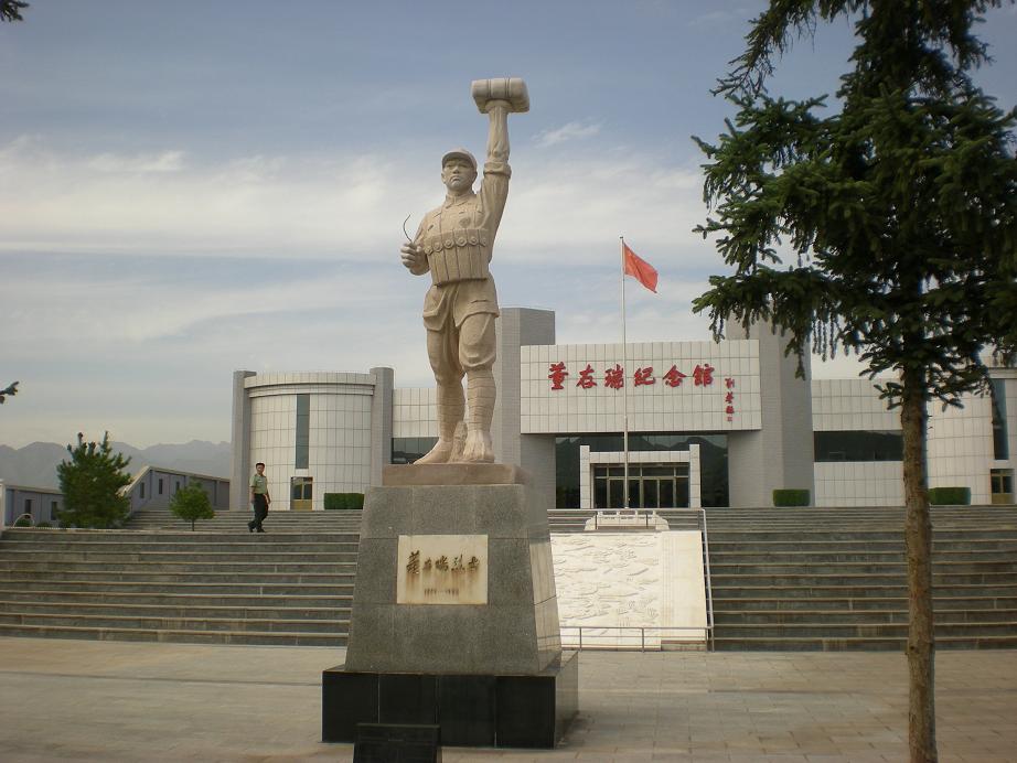 http://www.fjsenfa.cn/pics/default/download/8a180b29b06549ad6373351e93ee3b7a.jpg