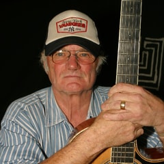 邁克爾·查普曼Michael Chapman