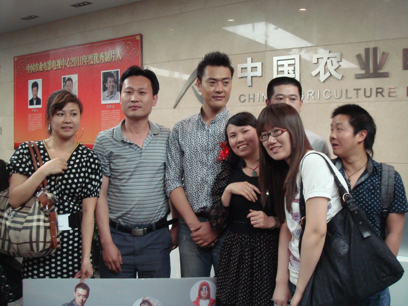 http://www.fjsenfa.cn/pics/default/download/8b8935036806ef60e78db271f93b3024.jpg