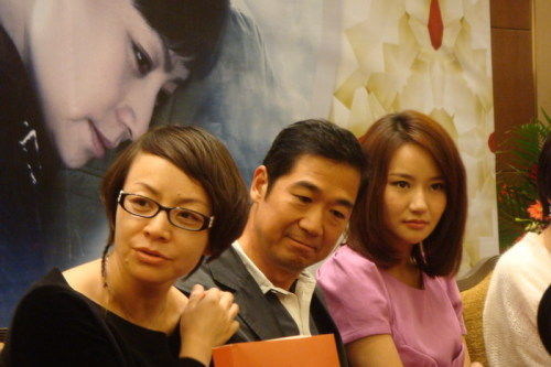 http://www.fjsenfa.cn/pics/default/download/8c952b775f9cce7420650b8db793d613.jpg