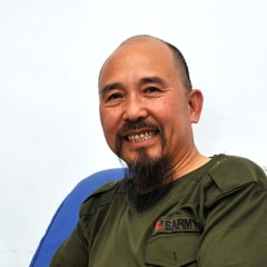 王堅(jiān)定