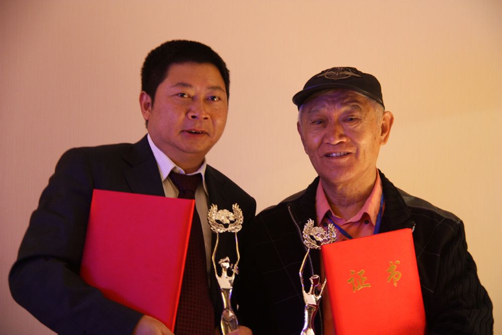 http://www.fjsenfa.cn/pics/default/download/8f75a3cad25be0e0c100a7b7015a554d.jpg