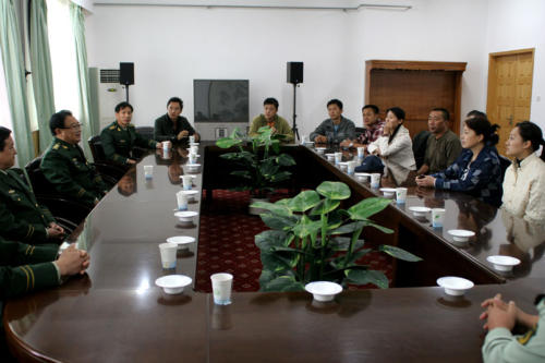 http://www.fjsenfa.cn/pics/default/download/911f82fdf130996676c769c21fb1bdbe.jpg
