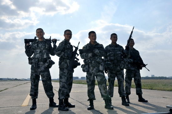 http://www.fjsenfa.cn/pics/default/download/9392da723f2e0e4a25fbe386aa6506ab.jpg