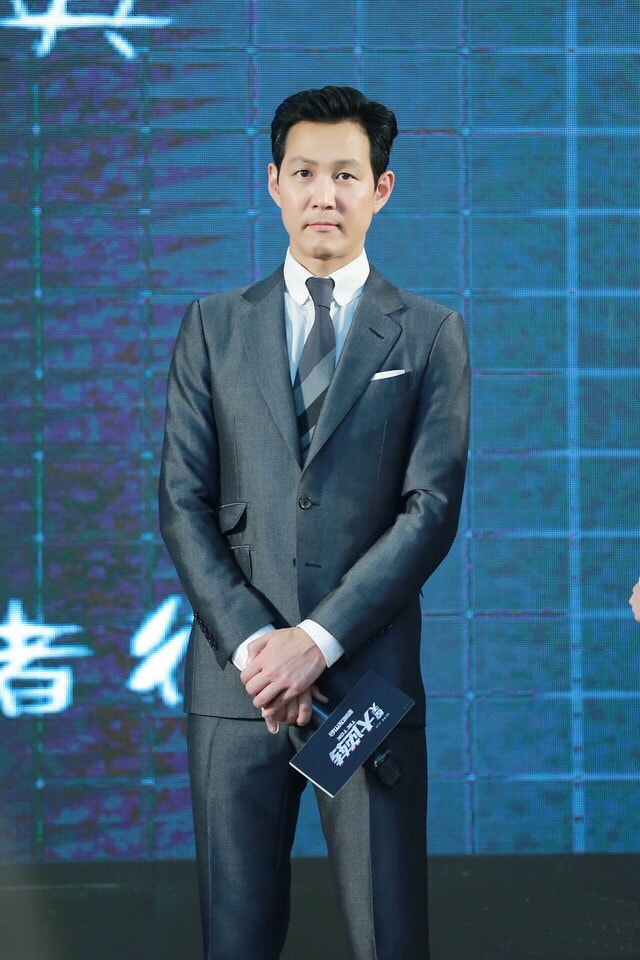 http://www.fjsenfa.cn/pics/default/download/9f7a628d325d63c58f15d872987e1857.jpg