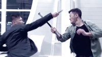 殺破狼2吳京vs張弛 T型柺棍對決飛刀殺手 走廊炫酷巷戰(zhàn)