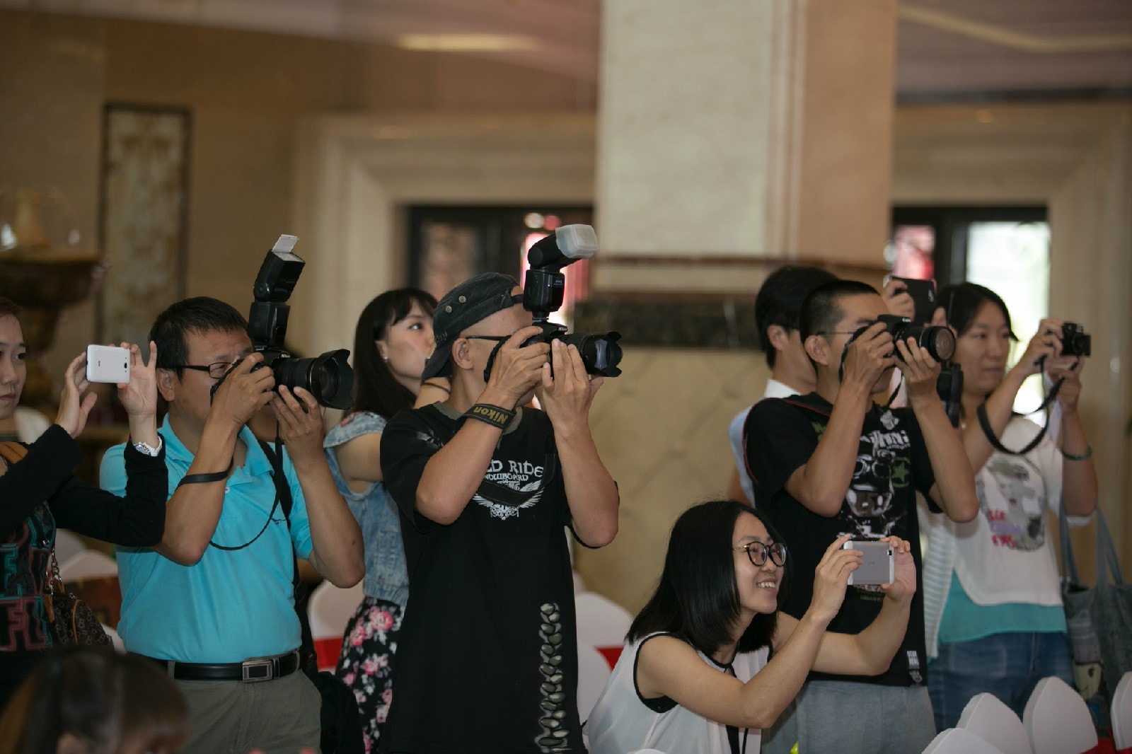 http://www.fjsenfa.cn/pics/default/download/a34c0dbfe2759f7766b56bf10e0450c6.jpg