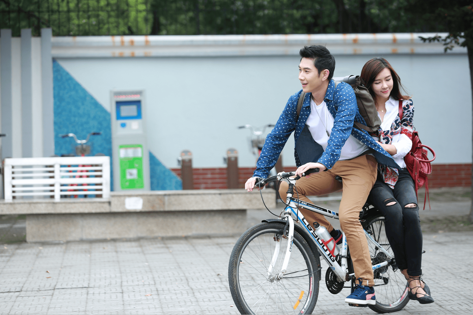 http://www.fjsenfa.cn/pics/default/download/a357ea9bf8521e99561241c12affd650.jpg