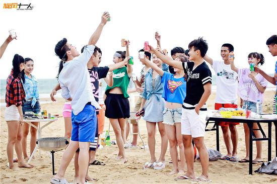 http://www.fjsenfa.cn/pics/default/download/aa4065877c46ec1cbfc60581b3abd0a1.jpg