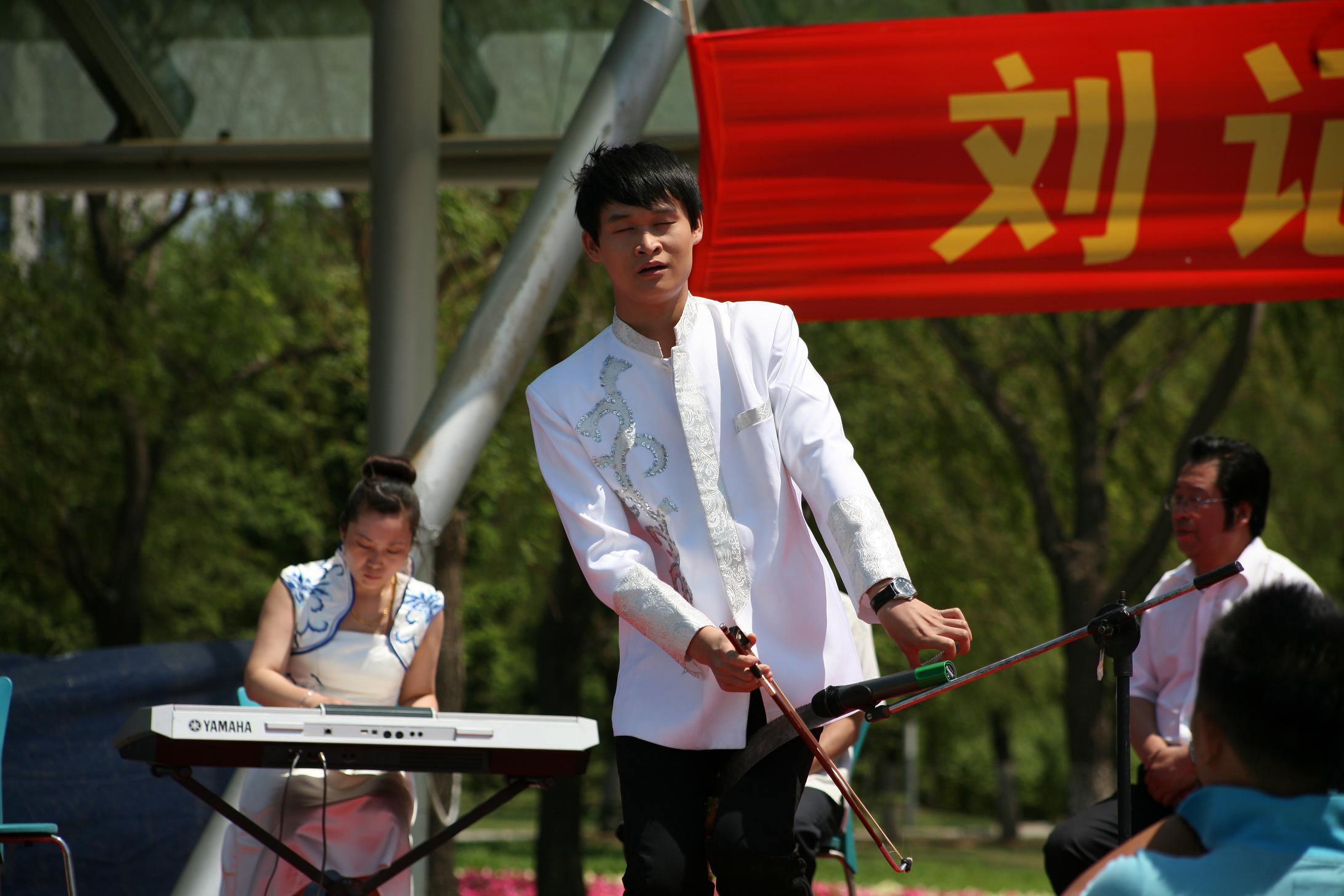 http://www.fjsenfa.cn/pics/default/download/aa91d950b263ac2b99d7e3dbbb12bf1c.jpg