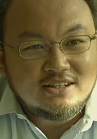 劉亮佐