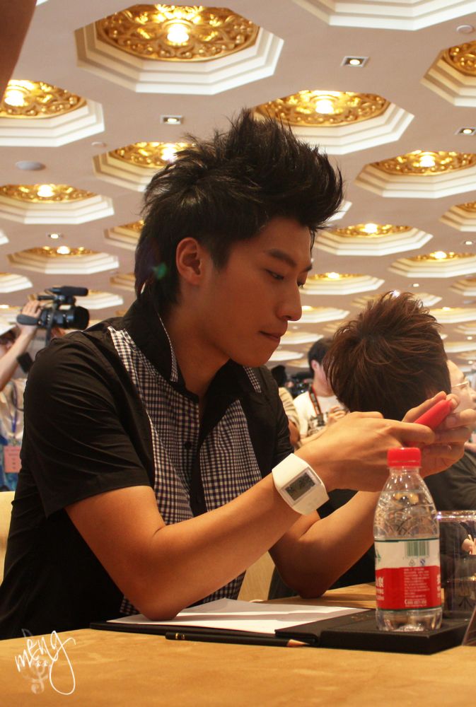 http://www.fjsenfa.cn/pics/default/download/b09f69dcf4cff58ed8d64815db96d81c.jpg