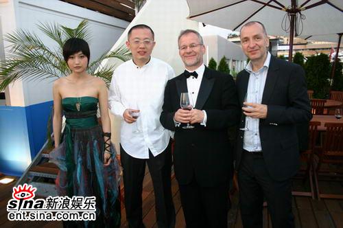 http://www.fjsenfa.cn/pics/default/download/b103ae49514e489a9781721f878f309e.jpg