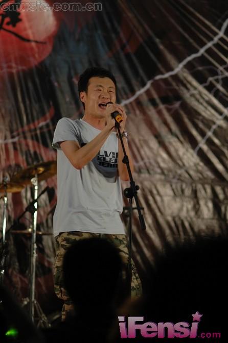 http://www.fjsenfa.cn/pics/default/download/b129daddce8aacf6d2bbf014a8accf28.jpg