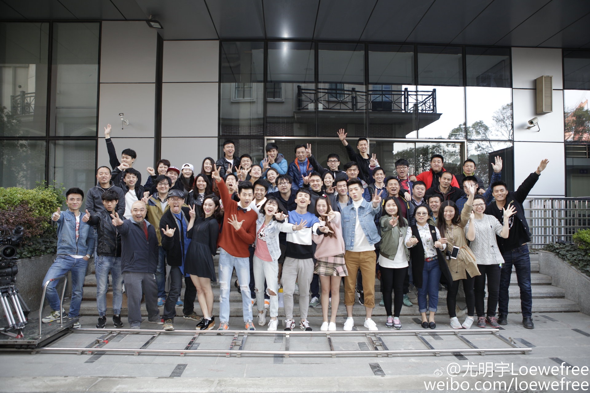 http://www.fjsenfa.cn/pics/default/download/b214f482f2a0799fbd7ab0588bcfda8e.jpg
