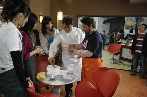 http://www.fjsenfa.cn/pics/default/download/b7688cb36457c980066e3d70e4e08e04.jpg