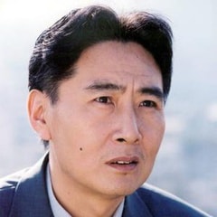 馮謙?