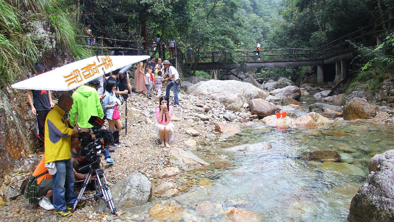 http://www.fjsenfa.cn/pics/default/download/bef5f3f2f7383727ca879c510b95b01a.jpg