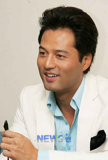 http://www.fjsenfa.cn/pics/default/download/c03c2637bc89bb79ecd6d518dbab9bfe.jpg