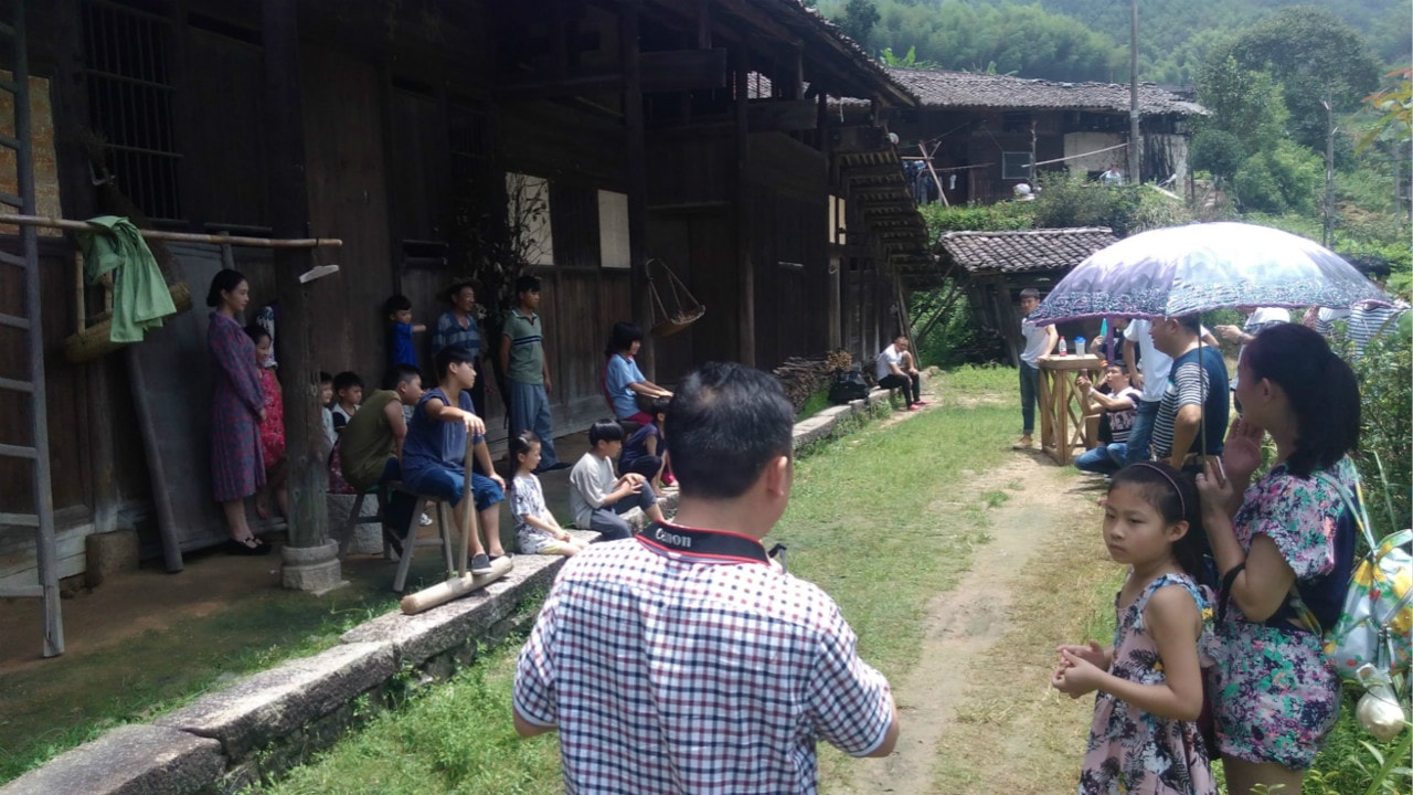http://www.fjsenfa.cn/pics/default/download/c067374468f6a59a7f1e834124cdab1a.jpg