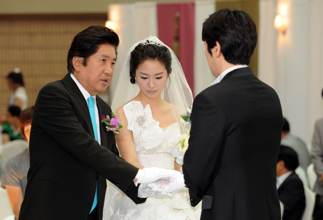 http://www.fjsenfa.cn/pics/default/download/c24a847a1dea819bce4593d085072bb5.jpg