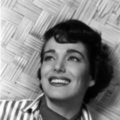 朱莉·亞當(dāng)斯Julie Adams