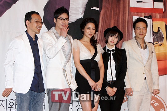 http://www.fjsenfa.cn/pics/default/download/c8ab55841a2512a82a2e17106ccd47e2.jpg