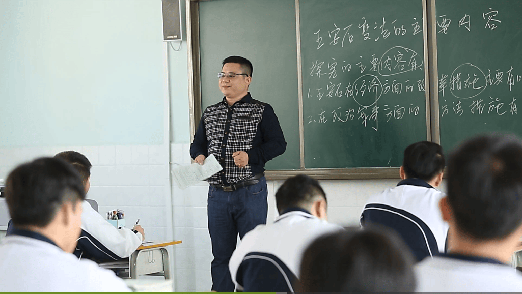 http://www.fjsenfa.cn/pics/default/download/d025c8f0930b623fc72be200572d0575.jpg
