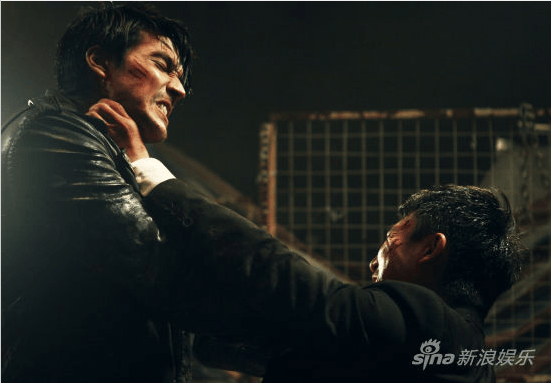 對(duì)不起，我愛(ài)你 （2014） 型男暴力激斗