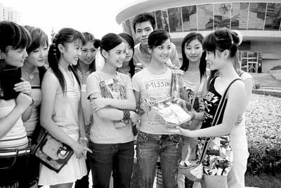 http://www.fjsenfa.cn/pics/default/download/d2254e02a306de85d2735c9314c84a6a.jpg