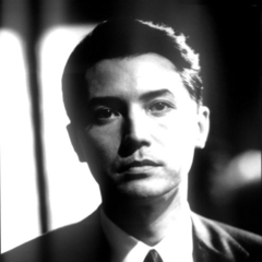 尊龍John Lone